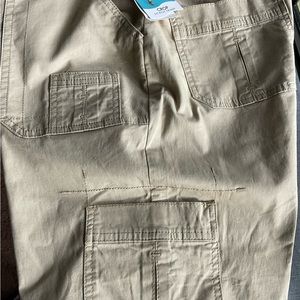 LEE Relaxed Fit 1889 8M Bungalow Crop Size 8M New With Tags